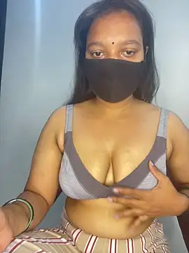 Snapshot of Monika_6999 chatting on 05-01-26, 01:16 Monika 6999 online show from 05-01-26, 01:16