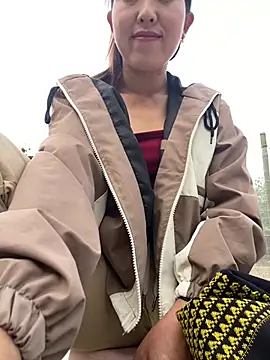 Huonglyna online show from 04-05-26, 10:44