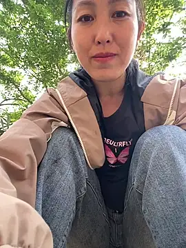 Huonglyna online show from 04-04-26, 01:45