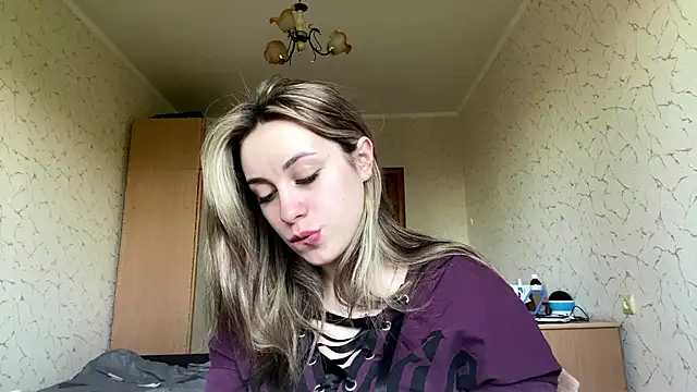 SpringSummers online show from 05-04-26, 07:11