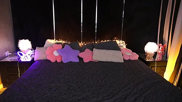 BabyLumi online show from 06-18-26, 01:27