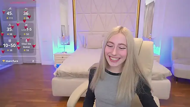 MelaniiePlay online show from 04-02-26, 03:30