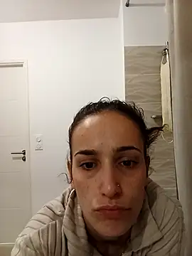 Lolaa92i online show from 04-05-26, 03:40