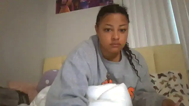 madzbailey online show from 07-05-26, 12:56