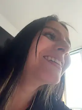 RebecaXoXo  online show from 04-16-26, 09:39