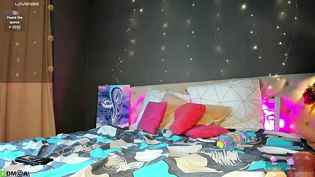 Amy-Desiree online show from 05-28-26, 01:02