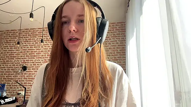 ElinRima online show from 04-04-26, 10:33