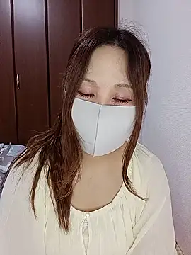 Snapshot of Hcup_honoka chatting on 07-17-26, 10:18 Hcup honoka online show from 07-17-26, 10:18