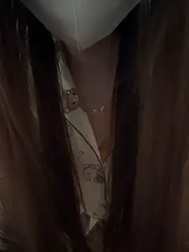 Ss-weiwei online show from 04-26-26, 12:57