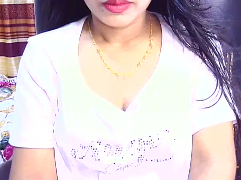 Noor Zarin online show from 05-23-26, 07:35