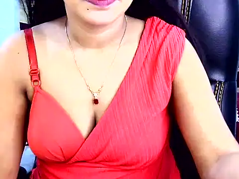 Noor Zarin online show from 04-21-26, 01:42