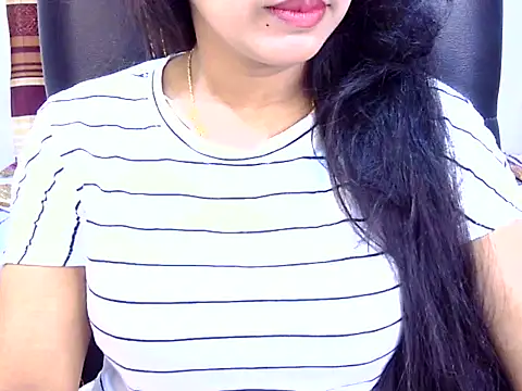 Noor Zarin online show from 05-25-26, 06:39
