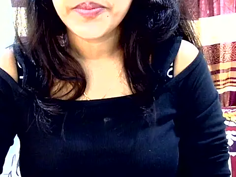 Noor Zarin online show from 04-13-26, 01:53