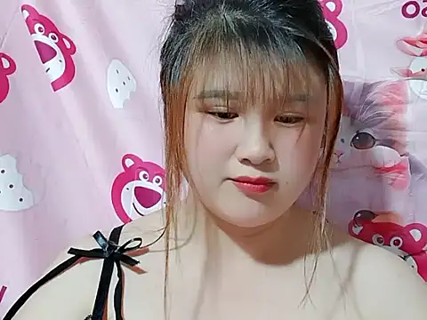 Lyly 20 online show from 04-02-26, 03:41