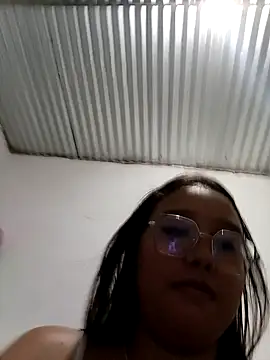 Snapshot of naughty_girl_hot_ chatting on 04-19-26, 02:07 naughty girl hot online show from 04-19-26, 02:07