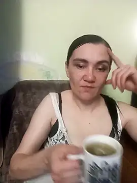 AlissaSecret online show from 04-28-26, 05:50