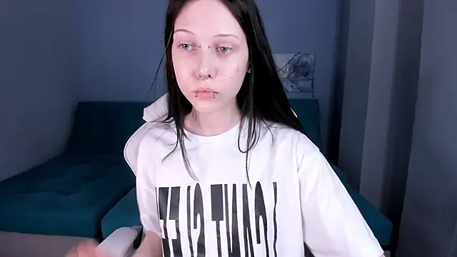 SugarBunny18 online show from 05-31-26, 05:02