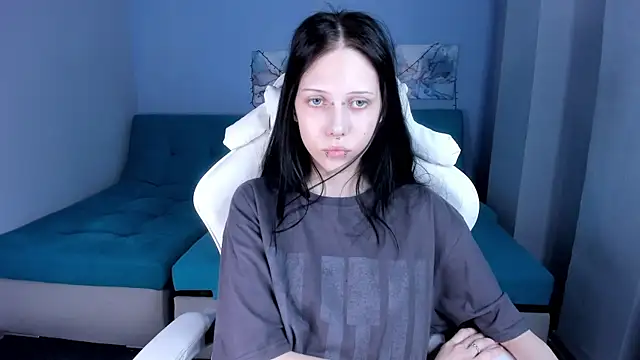 SugarBunny18 online show from 07-13-26, 04:56