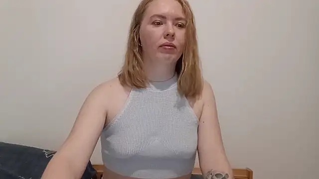 Snapshot of Mary318875 chatting on 04-04-26, 05:14 Mary318875 online show from 04-04-26, 05:14