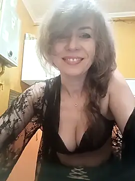 Snapshot of TaynaSecret chatting on 05-14-26, 09:23 TaynaSecret online show from 05-14-26, 09:23