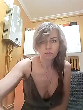 Snapshot of TaynaSecret chatting on 04-21-26, 08:26 TaynaSecret online show from 04-21-26, 08:26