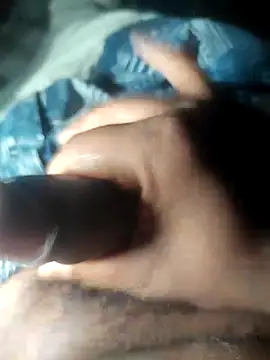 smalldick691333 online show from 04-11-26, 08:12