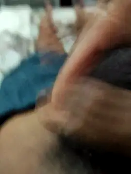 smalldick691333 online show from 04-19-26, 06:47