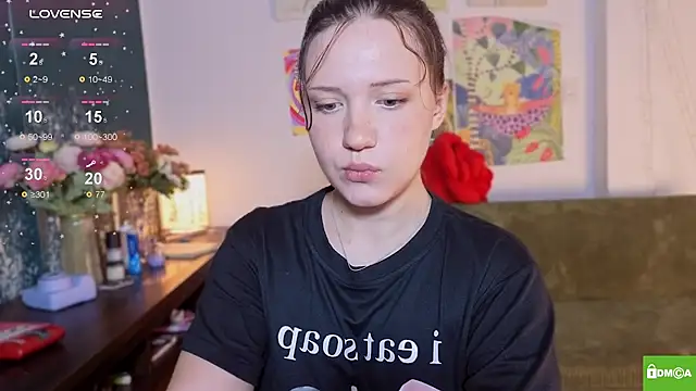 bikinibottom001 online show from 04-04-26, 02:29