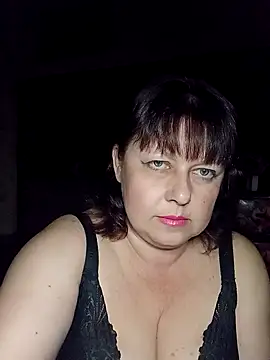 Snapshot of AuroKaria chatting on 04-15-26, 06:12 AuroKaria online show from 04-15-26, 06:12