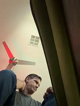 Snapshot of stokeyd44 chatting on 04-11-26, 08:01 stokeyd44 online show from 04-11-26, 08:01