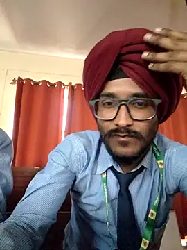 Snapshot of slim_guy22 chatting on 04-04-26, 08:54 slim guy22 online show from 04-04-26, 08:54