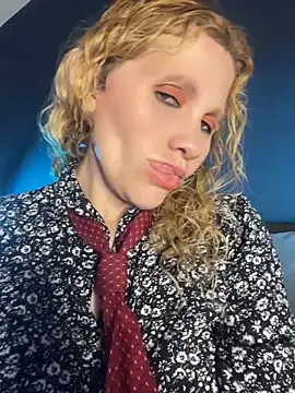 EvangelineLove  online show from 05-04-26, 07:28