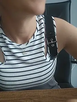 sara 41 online show from 06-19-26, 02:34