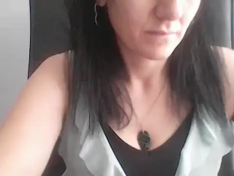 sara 41 online show from 06-15-26, 02:28