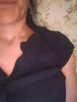 sara 41 online show from 06-17-26, 05:01