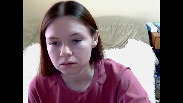 JessicaHolland1 online show from 04-04-26, 08:43
