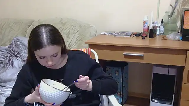 JessicaHolland1 online show from 05-01-26, 08:36