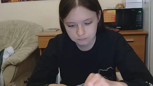 JessicaHolland1 online show from 05-27-26, 07:21