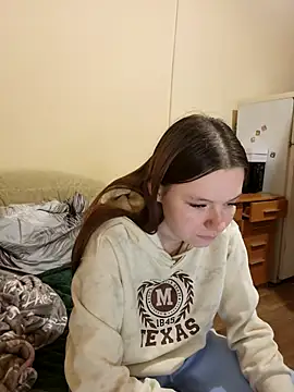 JessicaHolland1 online show from 04-24-26, 05:26