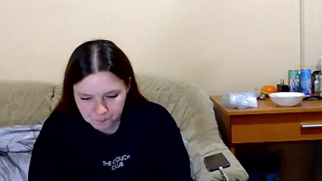 JessicaHolland1 online show from 04-19-26, 06:54