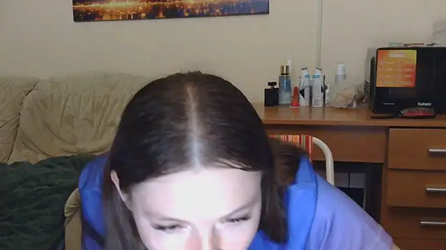 JessicaHolland1 online show from 06-07-26, 06:46