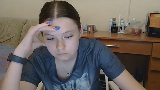 JessicaHolland1 online show from 06-10-26, 05:47