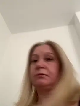 MilaLila204 online show from 04-19-26, 02:29