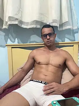 LucasGostoso30 online show from 04-07-26, 04:03