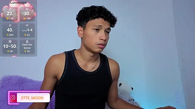 ETTE MOON online show from 04-19-26, 04:35