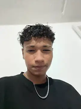 Snapshot of ETTE_MOON chatting on 04-05-26, 05:47 ETTE MOON online show from 04-05-26, 05:47