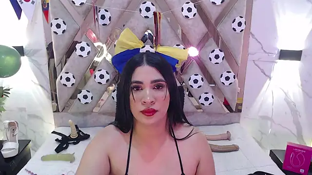 giselslut   online show from 06-27-26, 04:02