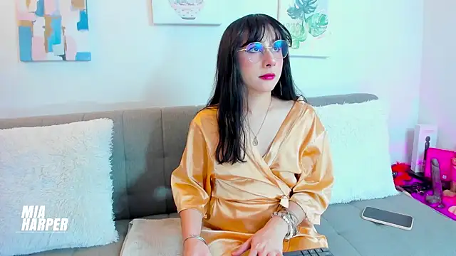 Miaa HarperX  online show from 05-06-26, 02:37