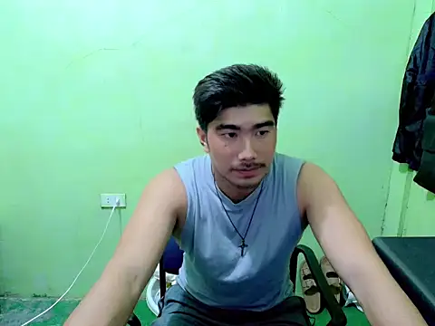 Hunkfireman online show from 04-05-26, 01:56