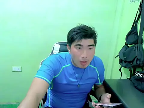 Hunkfireman online show from 06-15-26, 01:17
